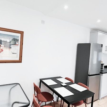 Single Room In Modern House Near Nottingham Exteriör bild