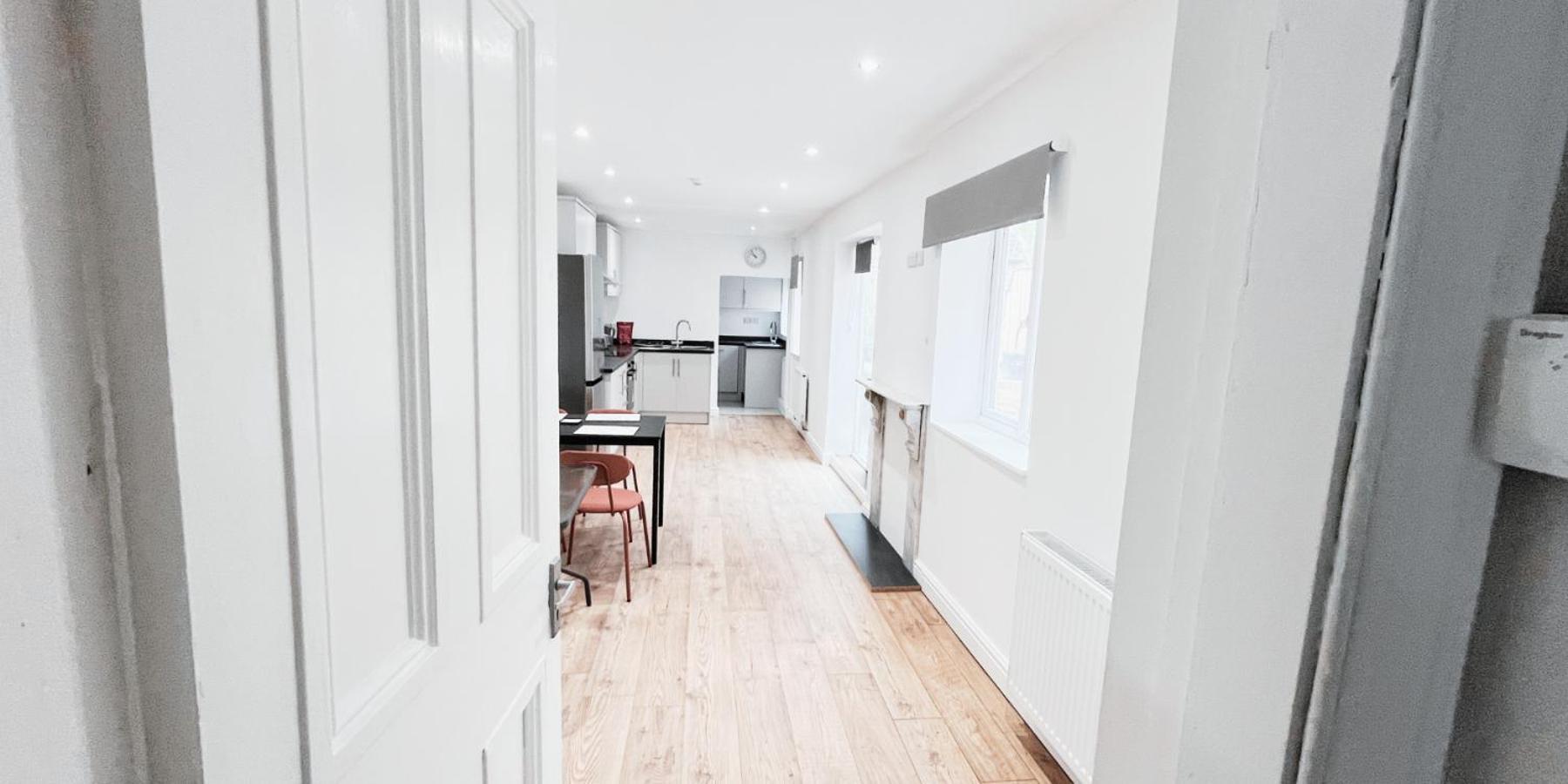 Single Room In Modern House Near Nottingham Exteriör bild