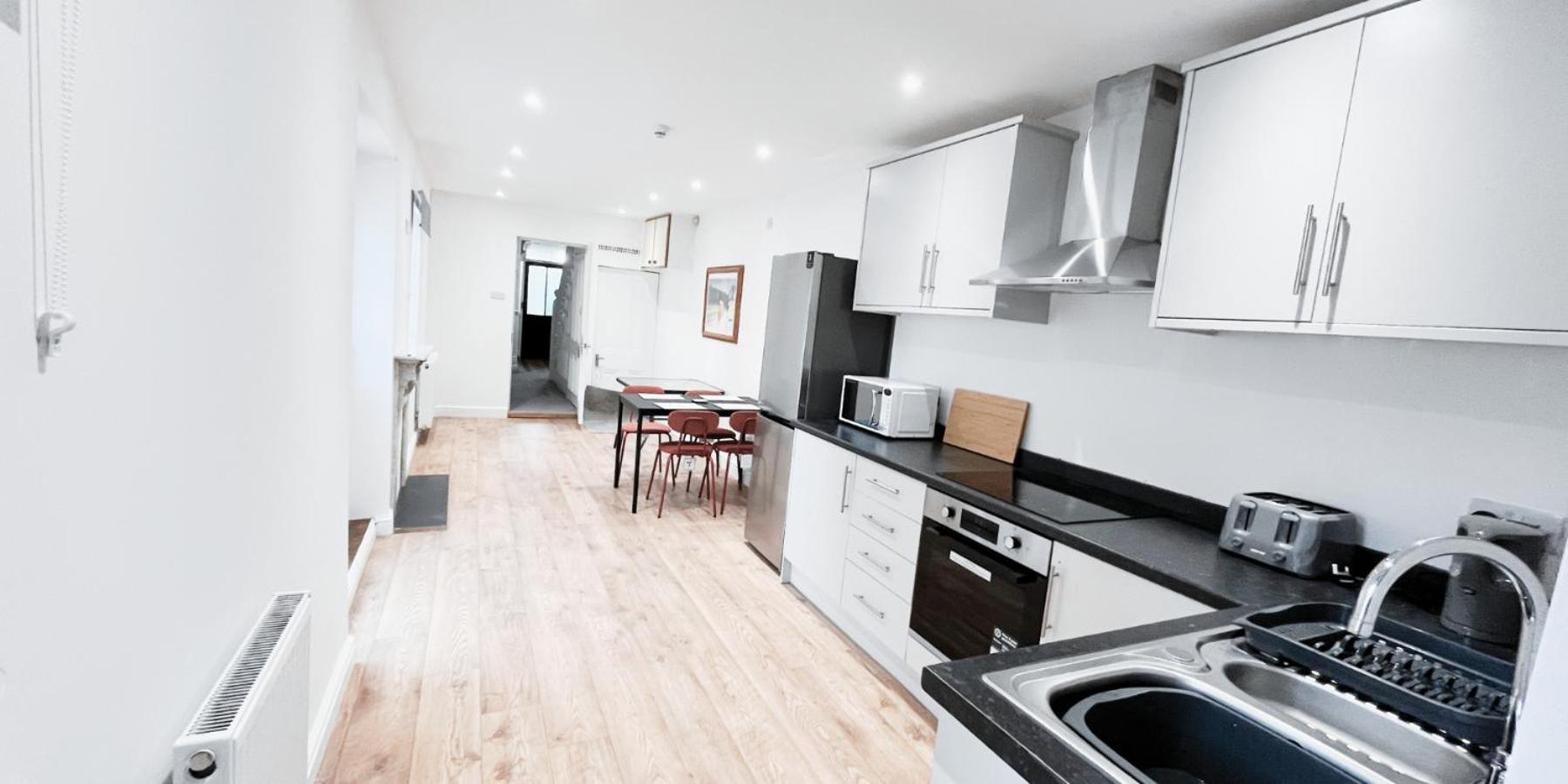 Single Room In Modern House Near Nottingham Exteriör bild